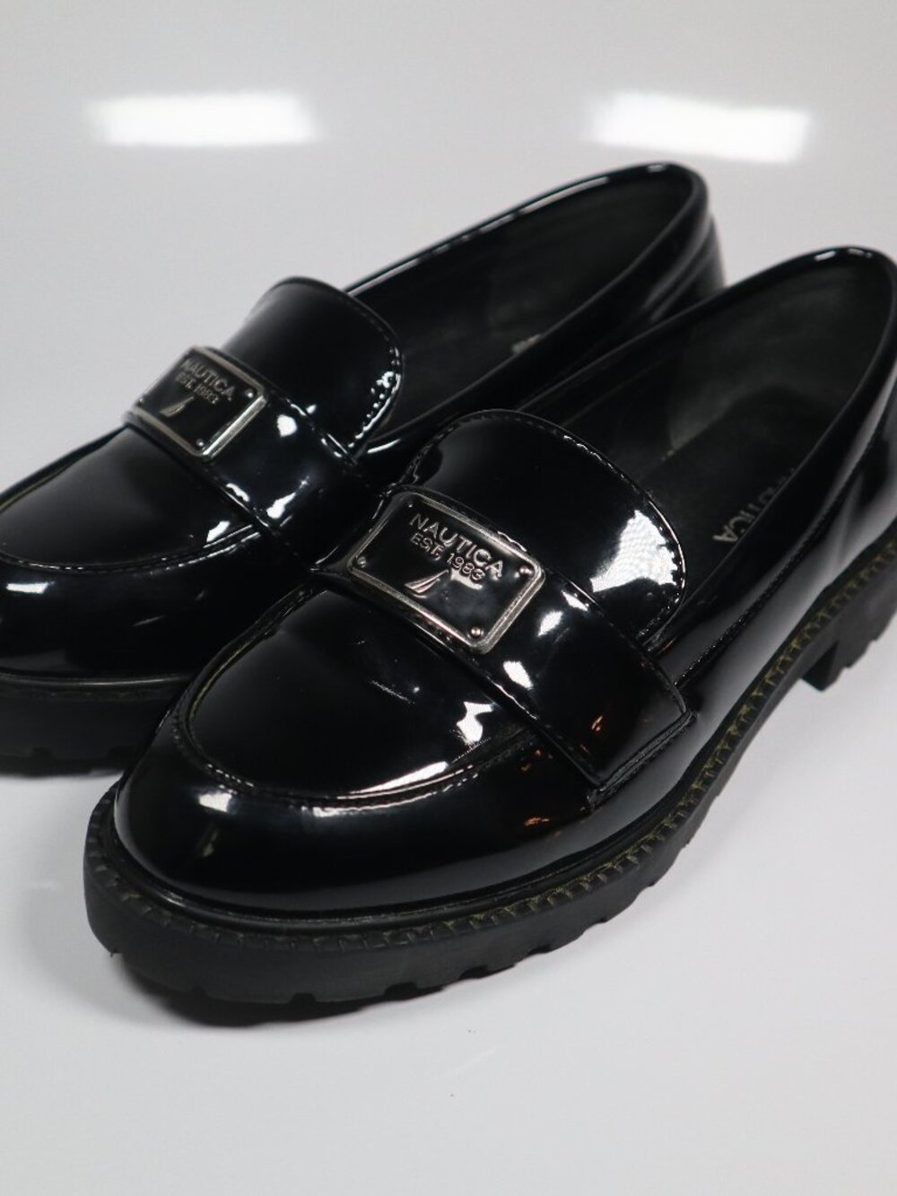Nautica Preppy Slip-on Heel Loafers Black Patent Shoes Y2K Classics Size 7